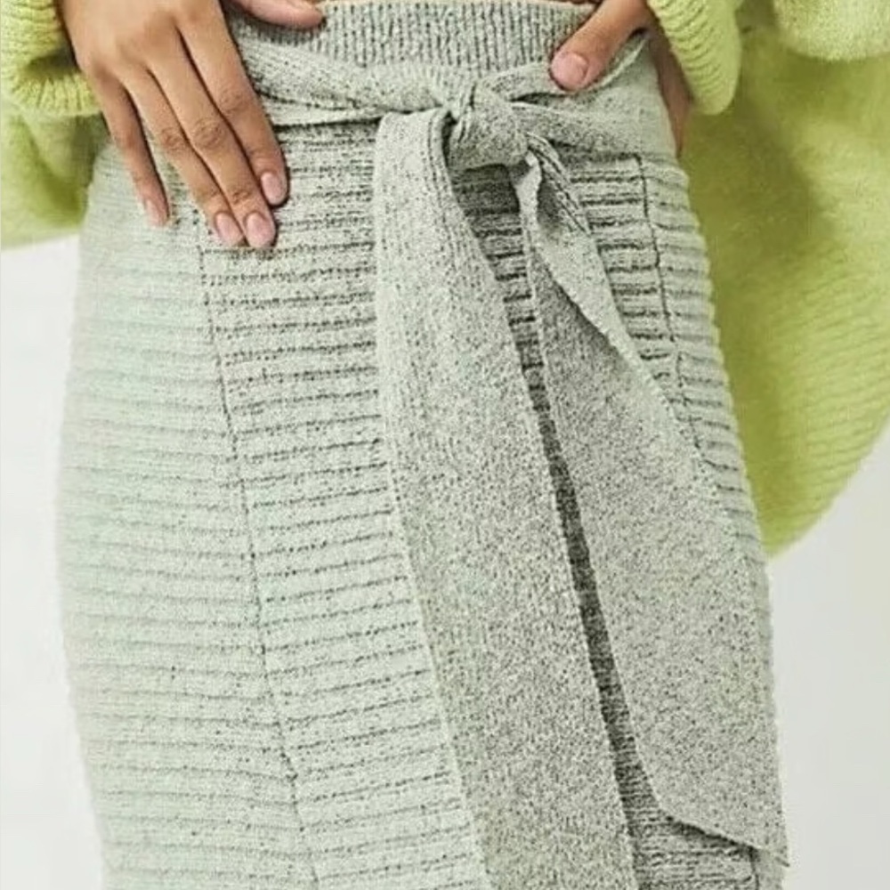 Free People Claudia Green Knit Belted Blanket Skirt Size XS Slit Rib-Knit Maxi - Picture 2 of 11